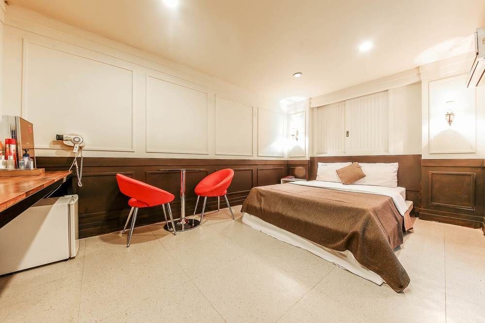 Ace Hotel 2*